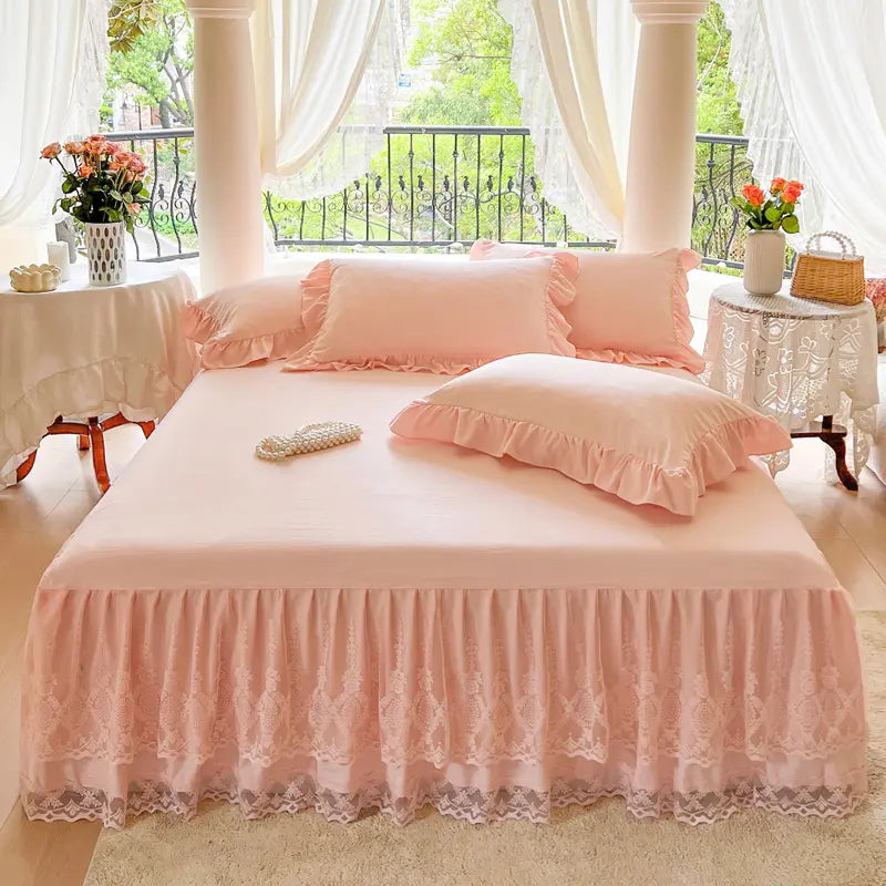 French Princess Lace Bed Skirt, Elegant Warm Mattress Protector, All-Season Washable Bedding for Bedroom, Guest Room, Hotel or Dorm Decor